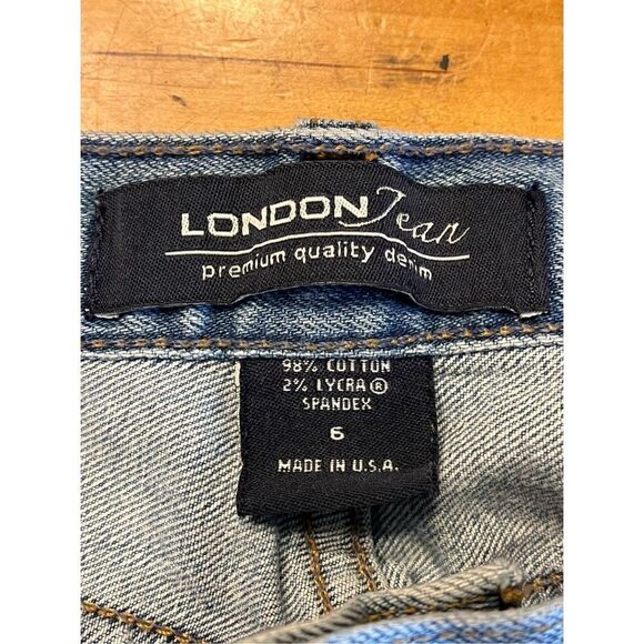 London Jean Stretch Womans Button Fly Size 6 Light Wash (2083) - Picture 8 of 8
